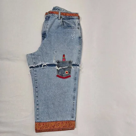VINTAGE 90s UPCYCLE Handmade Patchwork Super Girly BOHO Baggy Capri Jean Size 12 - Picture 8 of 17